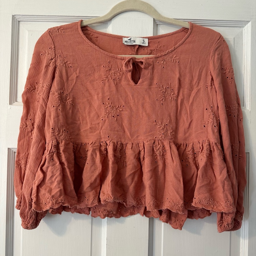 Hollister 3/4 Sleeve Pink Top